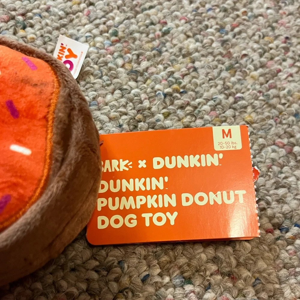 🆕 Dunkin Donuts x Bark Pumpkin Donut Scented Dog Toy
